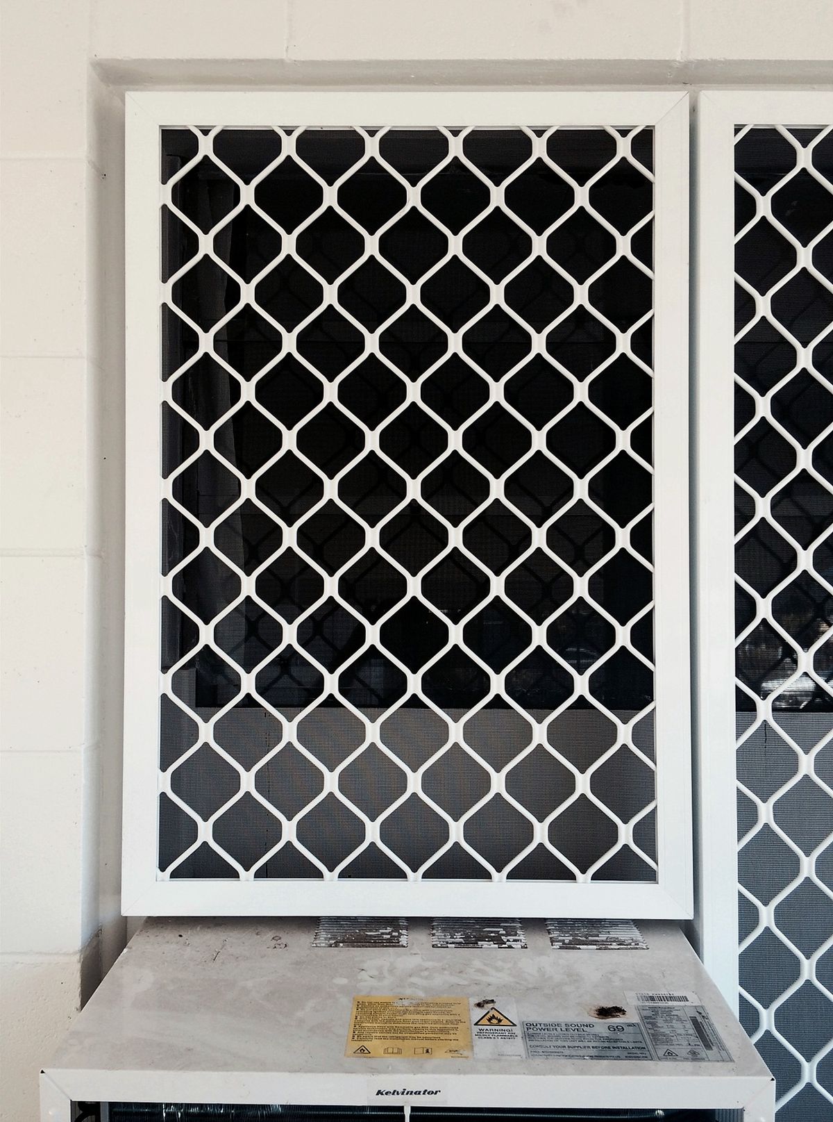 Aluminium Grill Pattern 3